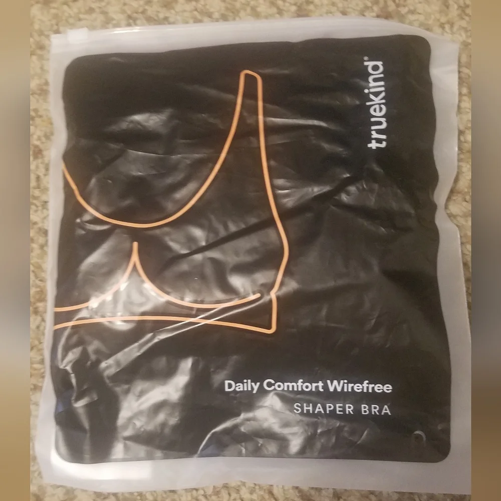 NWT Truekind Daily Comfort Wirefree Shaper Bra Small Purple